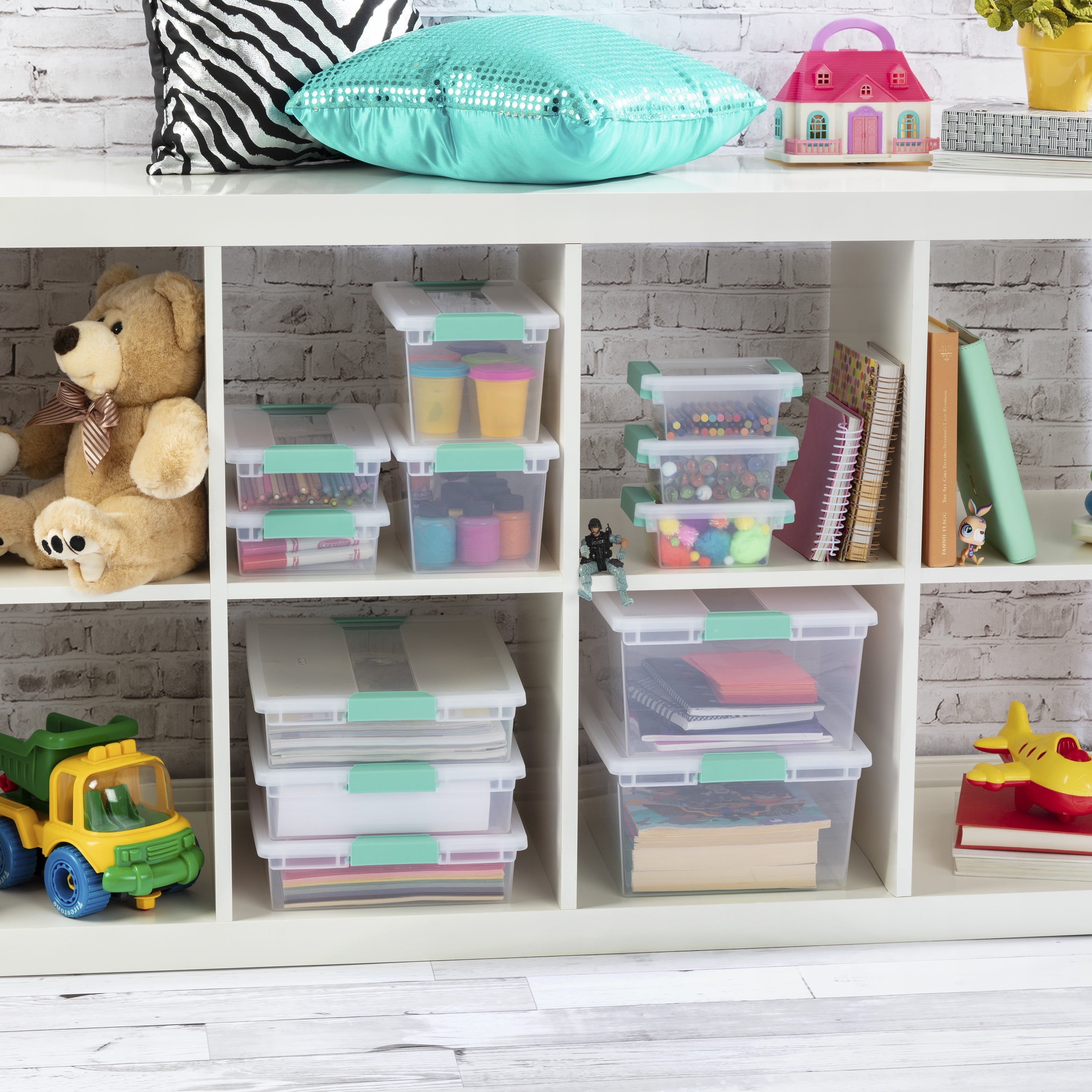 Large Clear Plastic Storage Bin Tote with Clear Lid & Aqua Latch